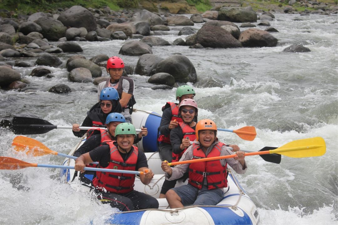 Kegiatan leadership program gallery 7