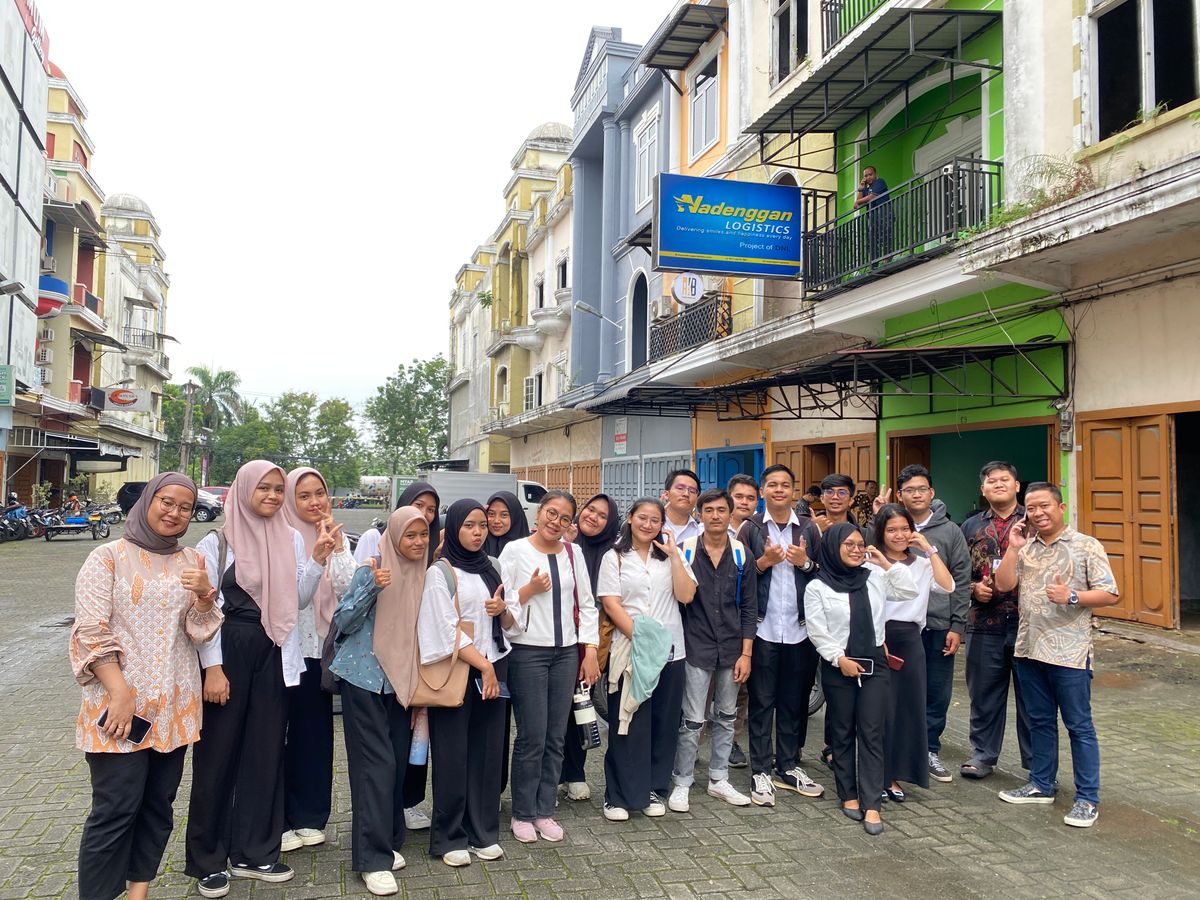 Kunjungan Politeknik Negeri Medan ke PT Duo Nadenggan Lestari