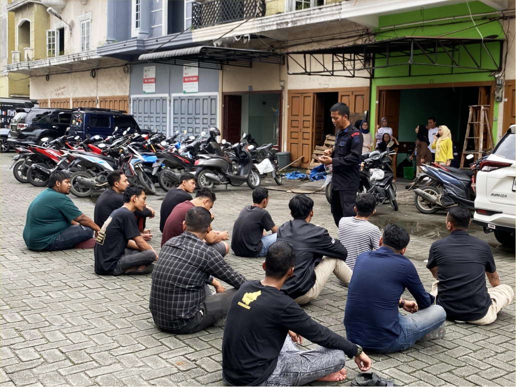 Penyuluhan Bahaya Narkoba Dan Kelengkapan Berkendara Bagi Driver Dan Karyawan