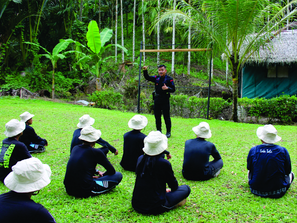 Kegiatan leadership program